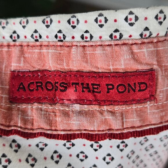 LON NYC Across The Pond Size L Diamond and Dot Pattern Short Sleeve Button Down - Picture 15 of 16